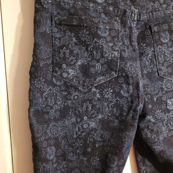Susan Graver Sz 8 Jacquard Ankle Pants Navy Blue Floral Slim Stretch Career - Picture 5 of 11